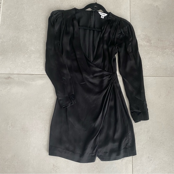 GRLFRND LONG SLEEVE DRESS - Picture 4 of 8